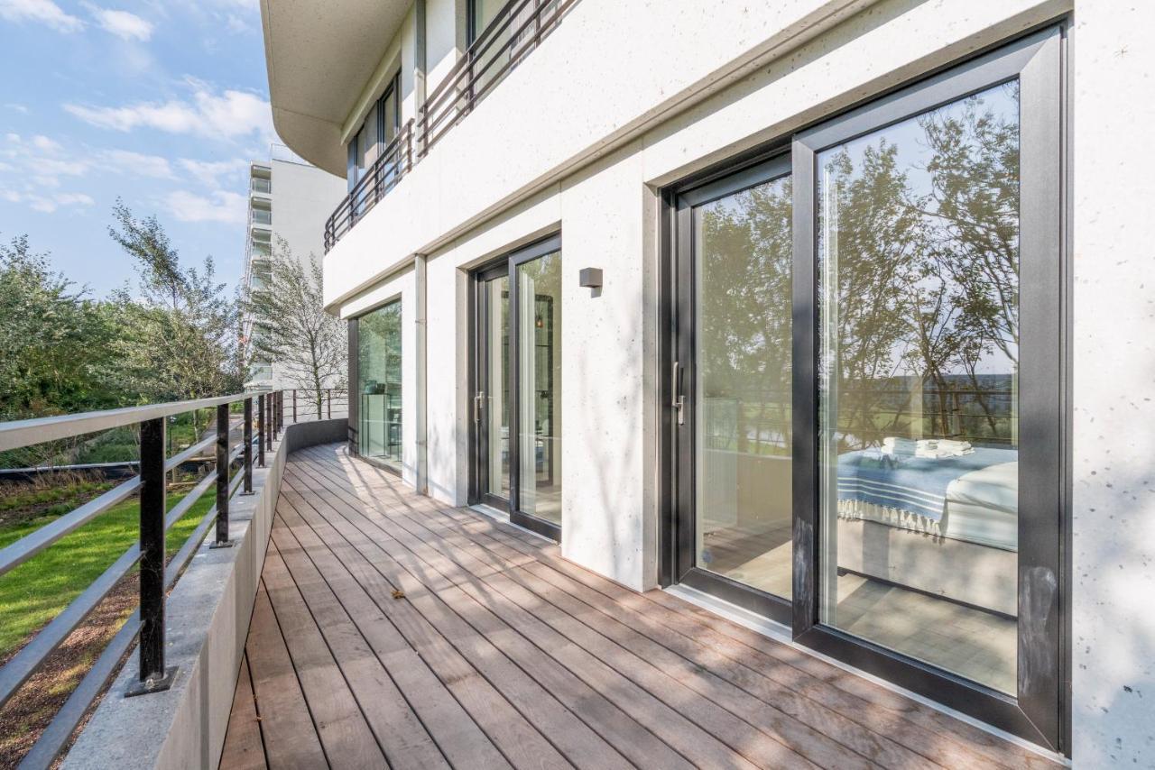 The Waves-Luxurious 3Bedroom App W Big Terrace & Garage 奥斯滕德 外观 照片