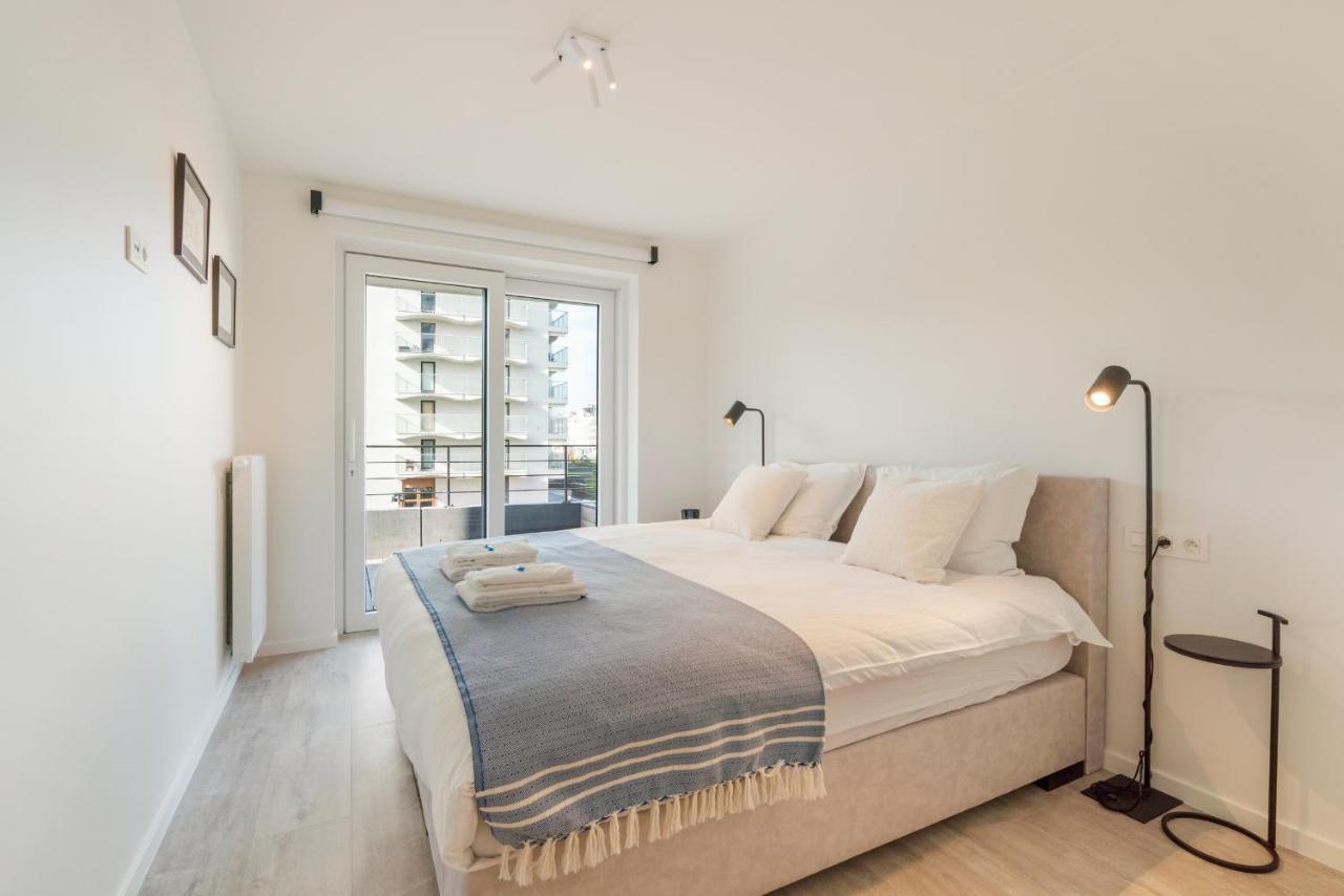 The Waves-Luxurious 3Bedroom App W Big Terrace & Garage 奥斯滕德 外观 照片